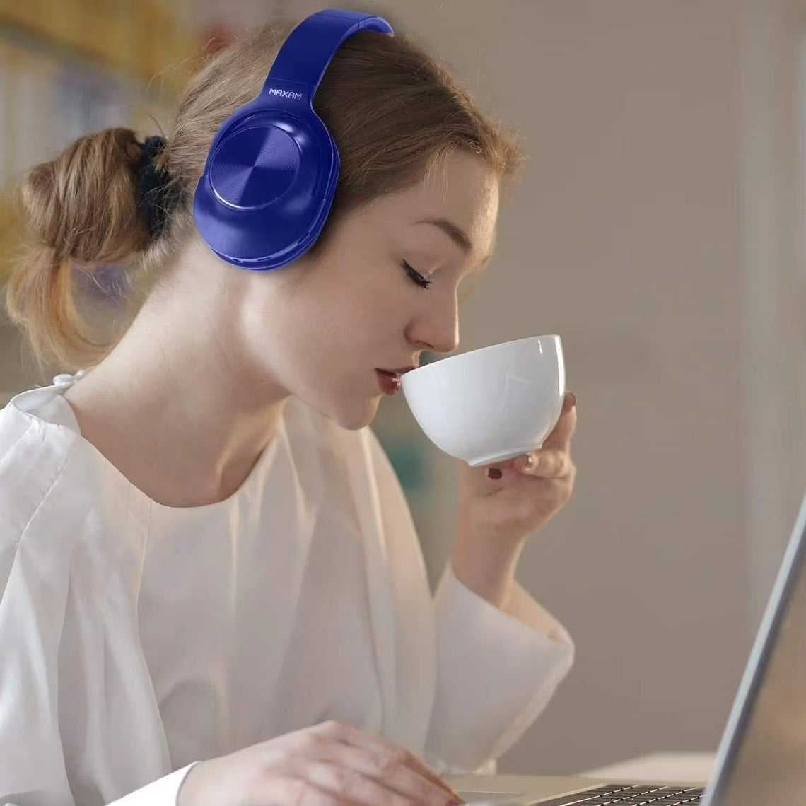 Maxam EJ-1302 Wireless Stereo Headphones